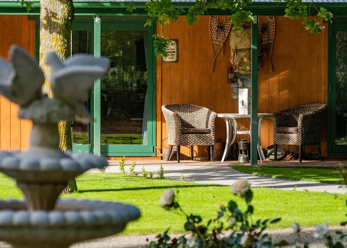 The Jolly Poacher Retreat Blenheim