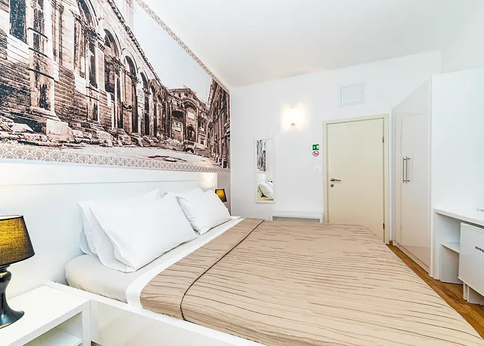 Riva City Rooms Split