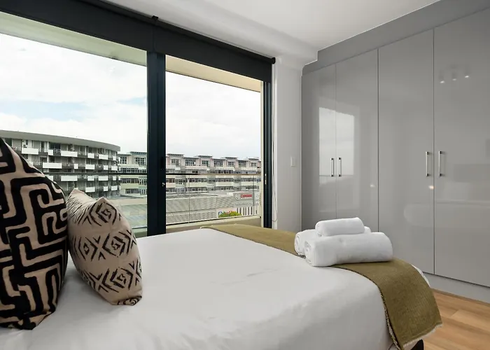 Newlands Peak Aparthotel By Totalstay Cape Town