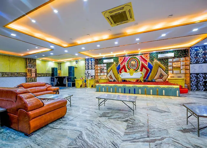 Ayaan Residency Hotel Noida