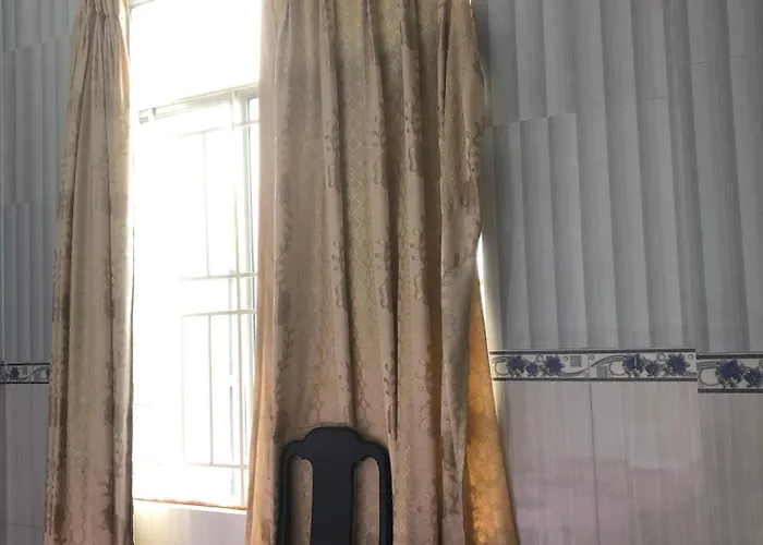 Khách sạn Phú Phương Nha Trang