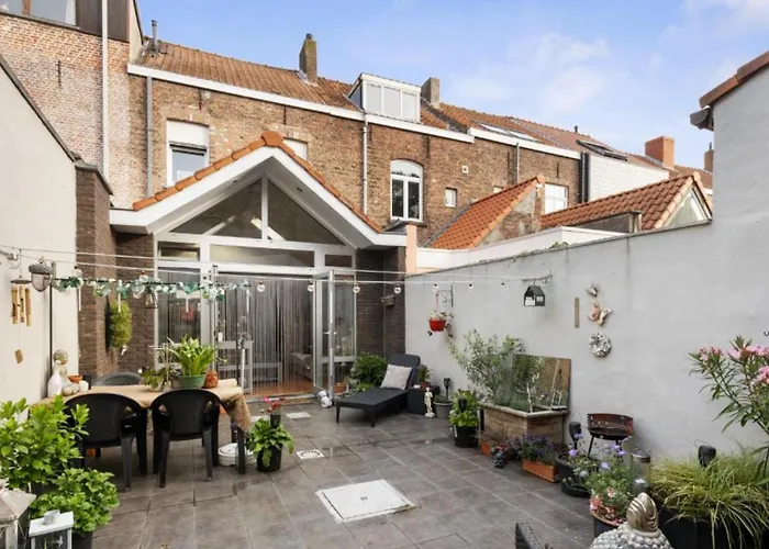 Die Scone Guestroom - Private House Experience In Central Brugge