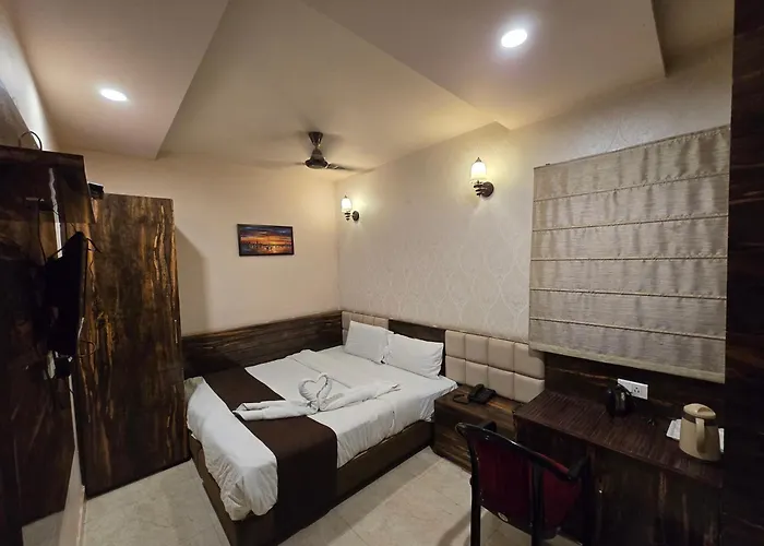Hotel Purvika Varanasi