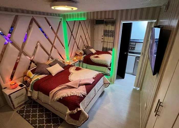 Hotel Gold House Oro Quito