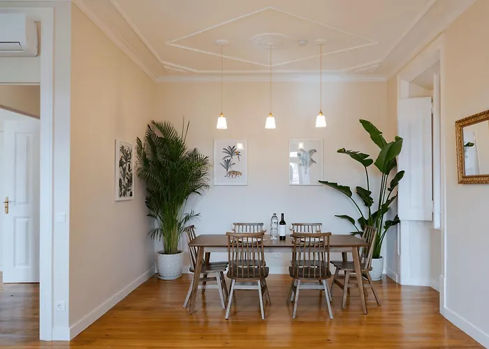 Santa Maria Rooms And Apartments Setubal