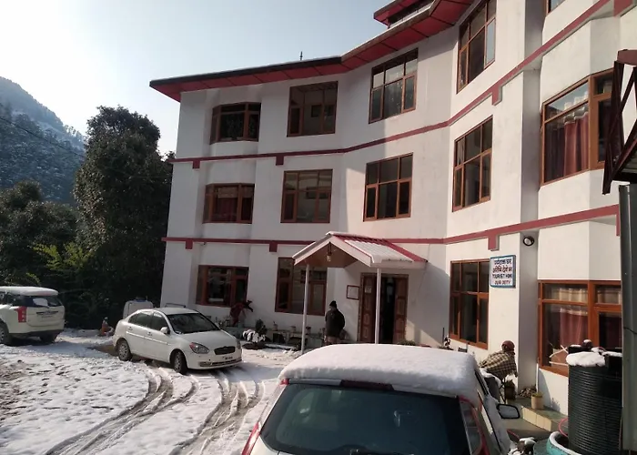 Hassan Valley Retreat Kufri