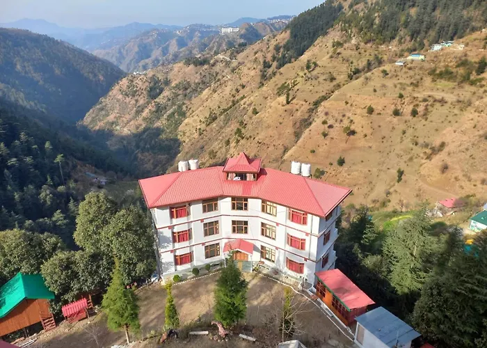 Hassan Valley Retreat Kufri