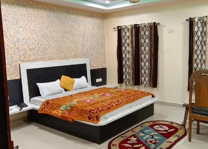 Bombay Rejency Hotel Pachmarhi