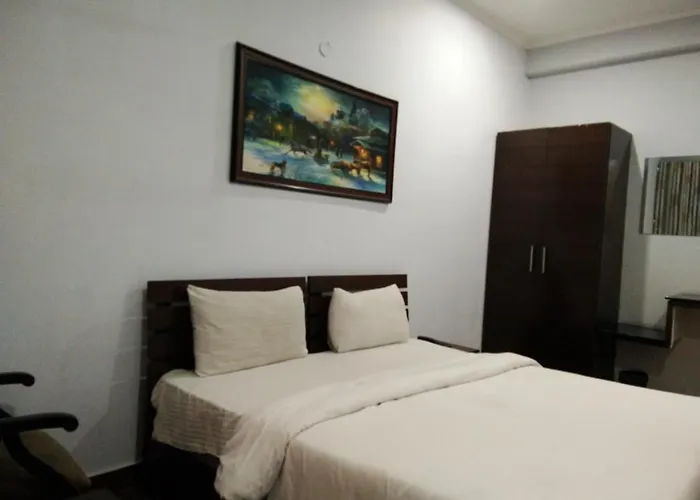 Hotel Vedanta - Near Medanta -The Medicity Gurgaon