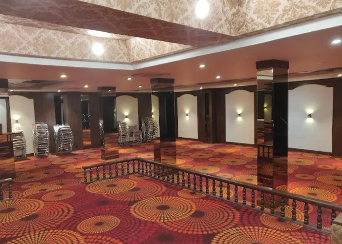 Hotel Vinayak Palace Bilaspur 