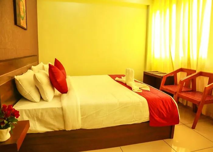 Akan Hotel And Residence Meppadi