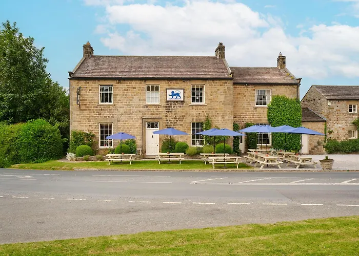 The Blue Lion Hotel Leyburn
