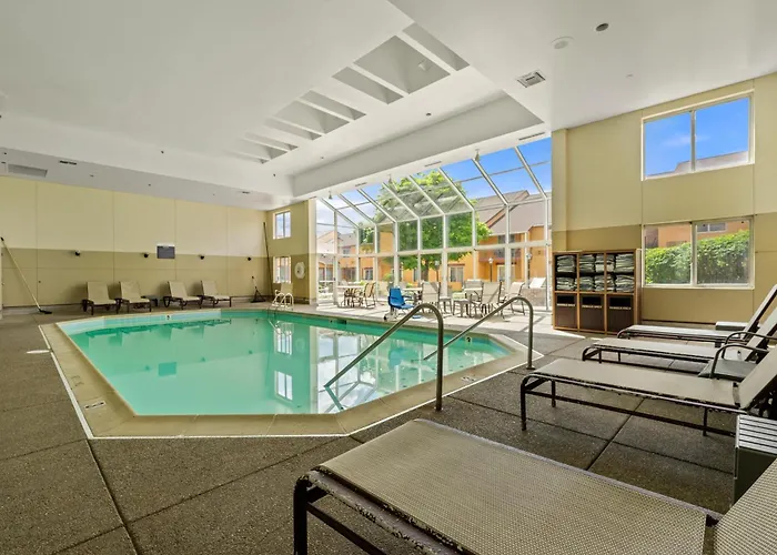 Chicago Club Inn & Suite Oakbrook Terrace