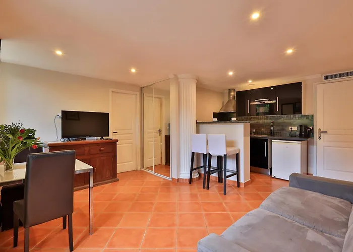 Emeraude Residence Hoteliere Juan-les-Pins
