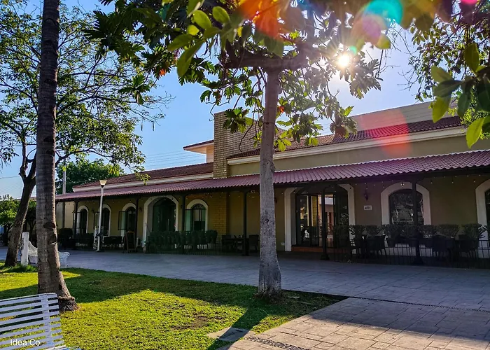 Concierge Plaza La Villa Colima