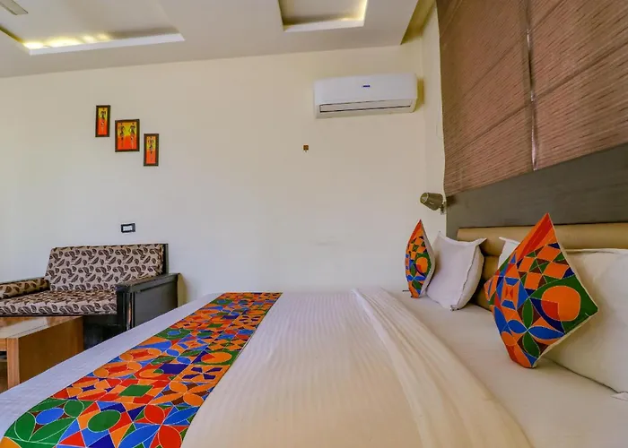 Fabhotel Narula Dehradun