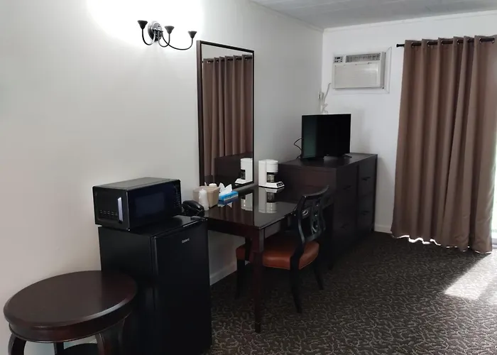 Tri Terrace Motel West Branch
