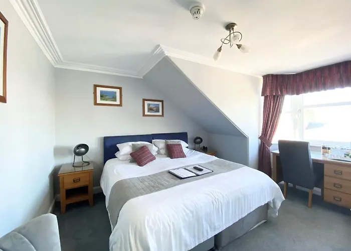 Daviot Guest House Ayr