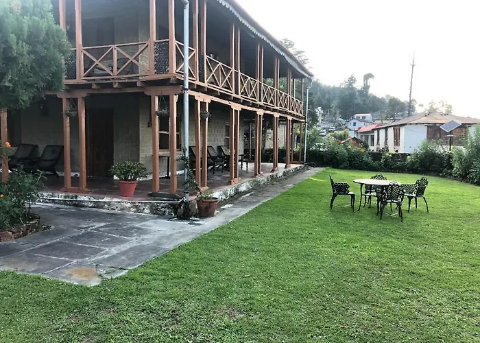 Chevron Eco Lodge Kausani