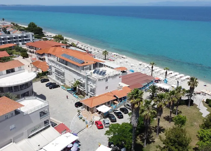 Hanioti Grandotel