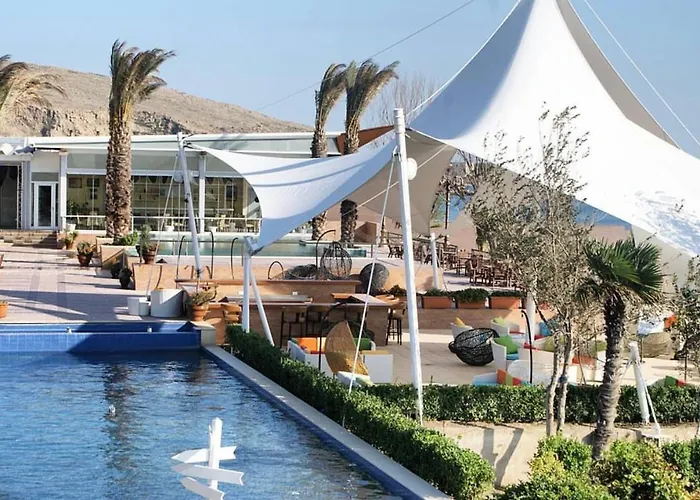The Crescent Beach Hotel Baku