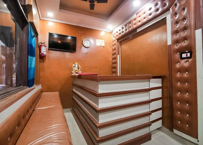 Super Oyo 27596 Hotel Parkash Dx New Delhi