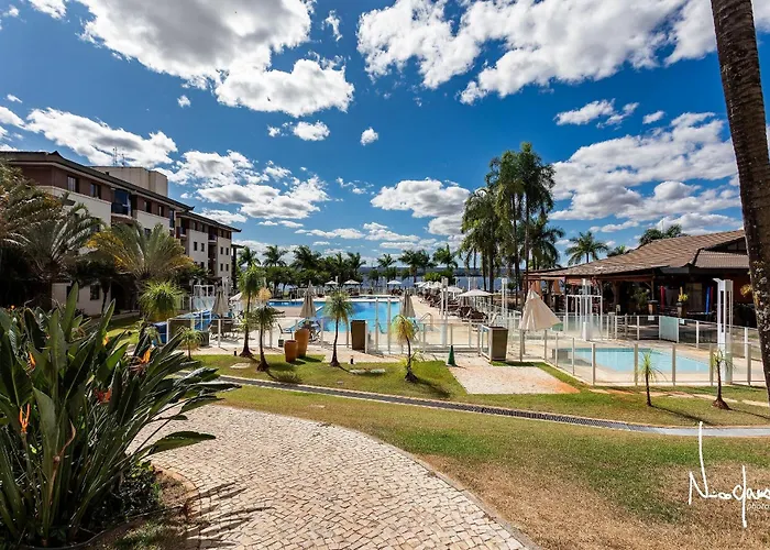 Life Resort beira lago próx a esplanada Brasília