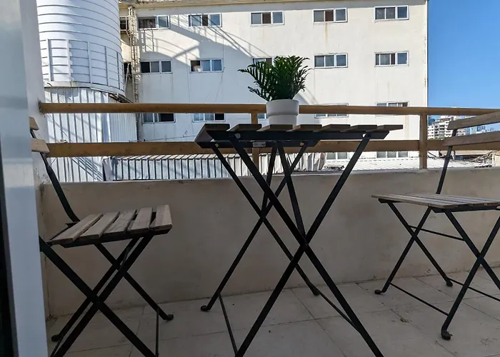 Zuzu Studio Apartments Tel Aviv
