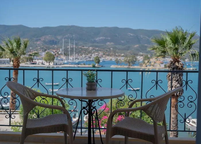 Theano Hotel Poros Town