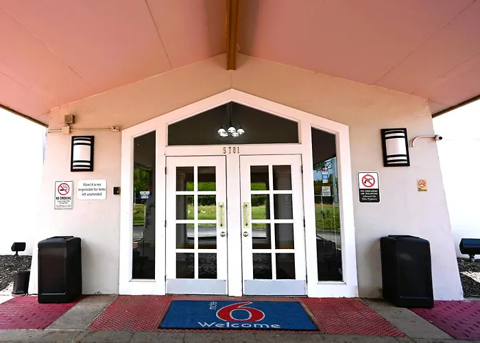 Motel 6-Hazelwood, Mo