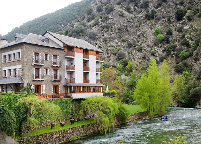 Hostal Noguera Llavorsí