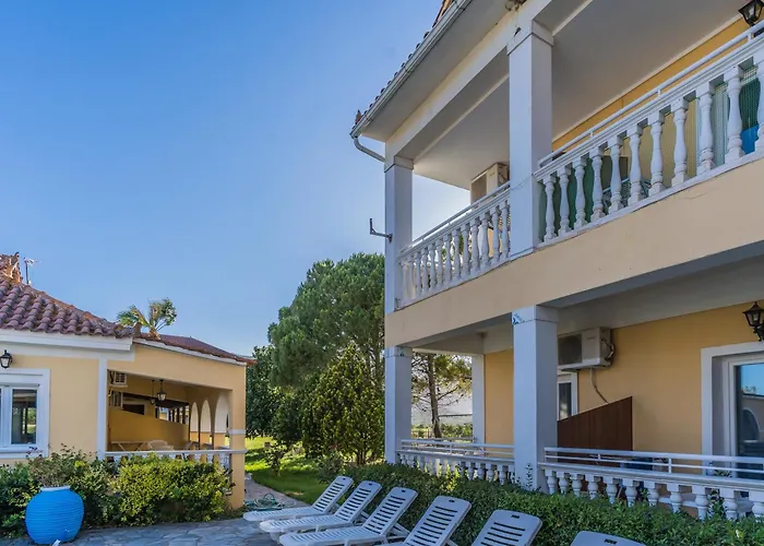 Elpida Hotel Alykanas 