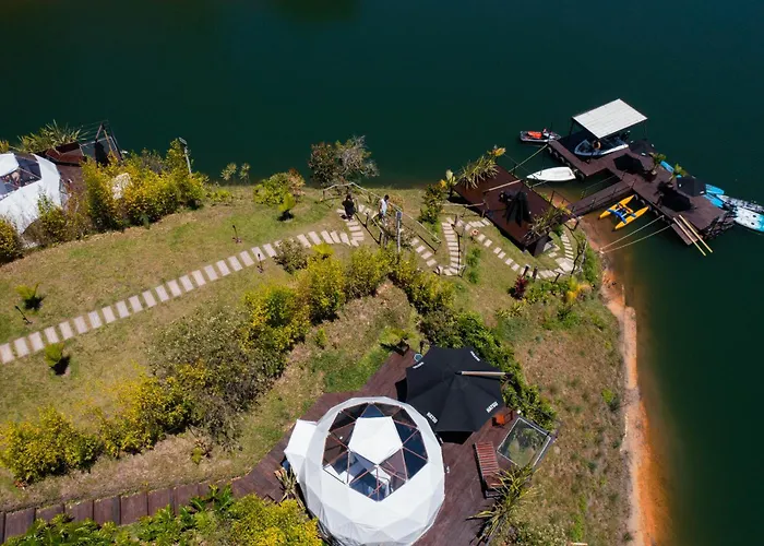 Hotel Domus Glamping Guatapé