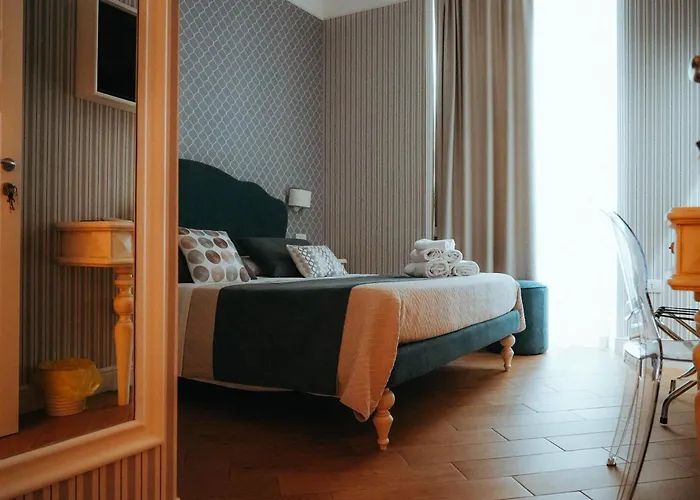Florita Napoli Hotel