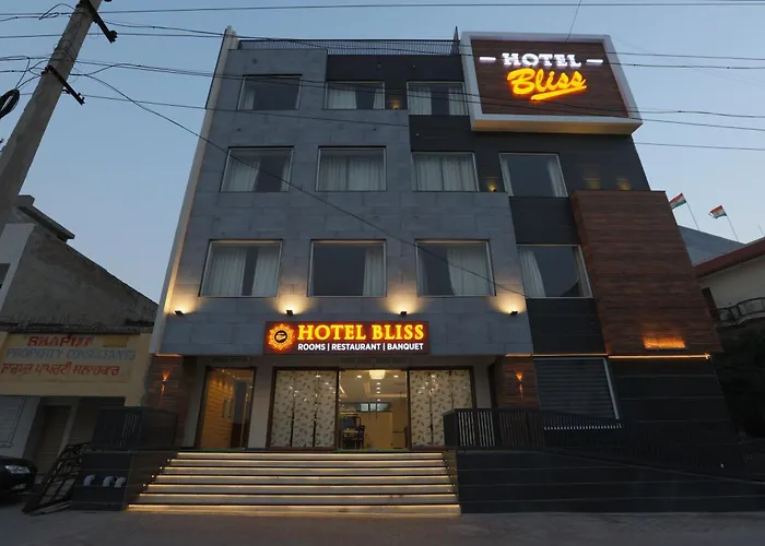 Hotel Bliss Kharar