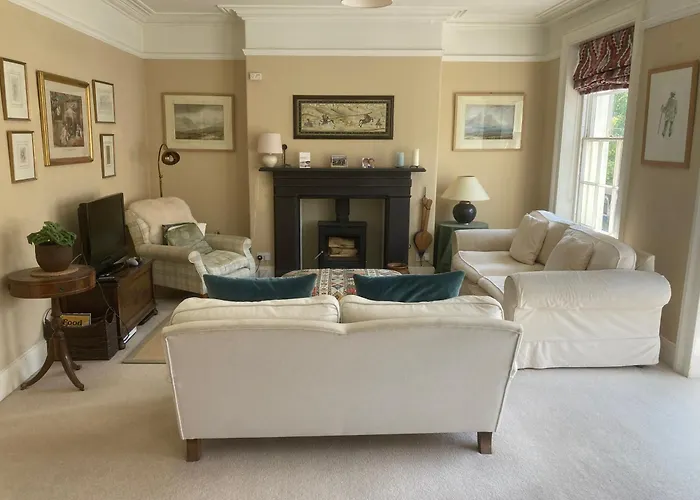 14 Church Street Beaumaris