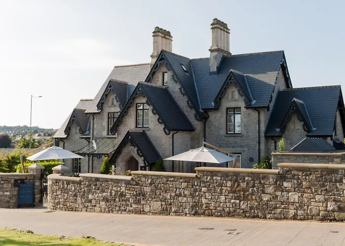 Cae Court Hotel Bridgend 