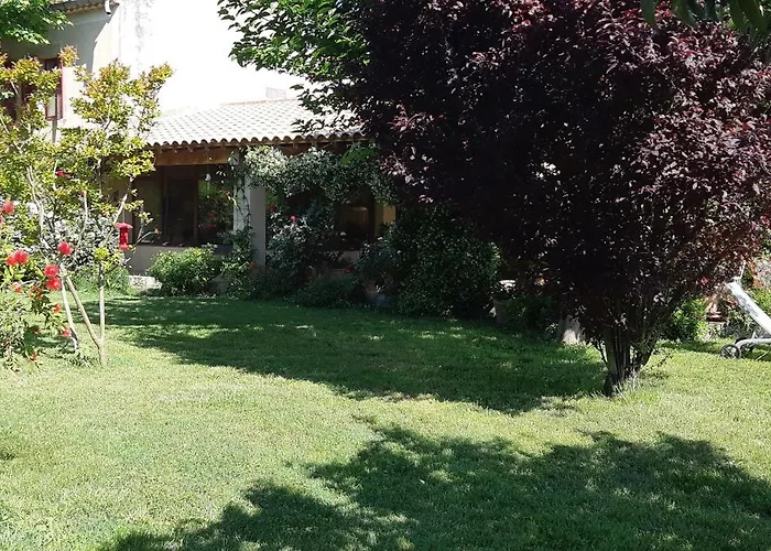 Bed and Breakfast La Fenière aux Hirondelles à Orange 