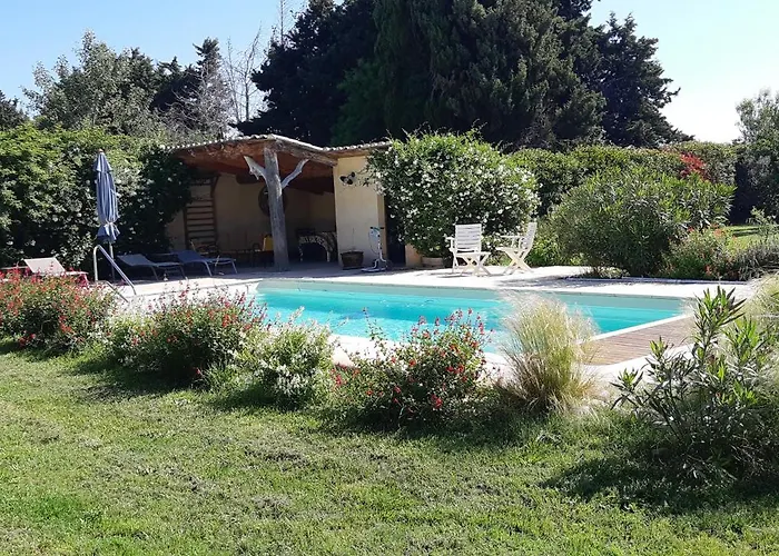 Bed and Breakfast La Fenière aux Hirondelles à Orange 
