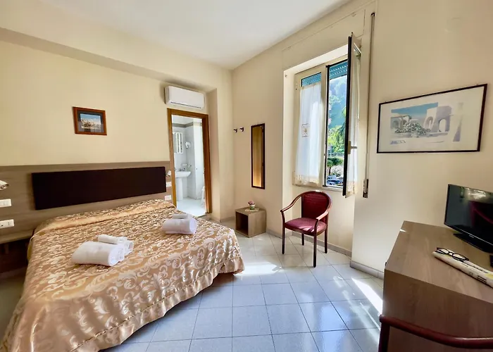 Hotel Desio Castellammare di Stabia