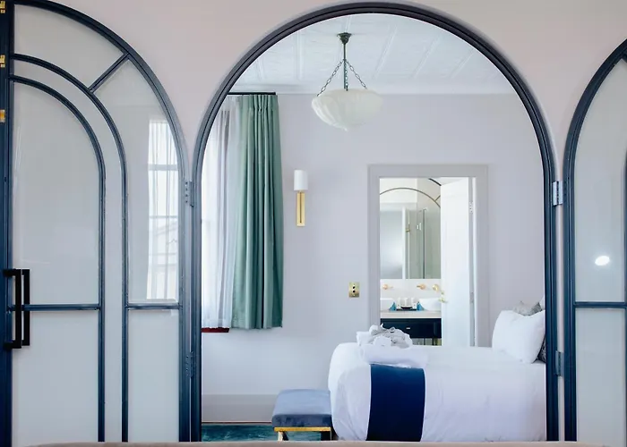 Tattersalls Hotel Armidale