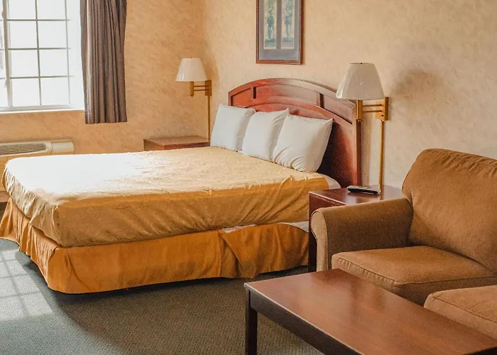 Colfax Inn By Marifah