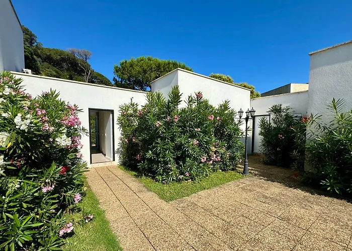 Beach Cannes Bungalows - Appart'hôtel Le Cannet