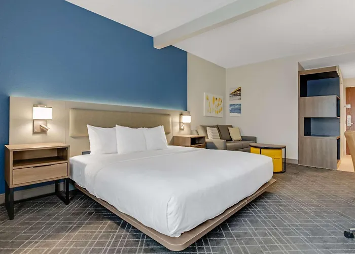 Comfort Suites Chesapeake - Norfolk