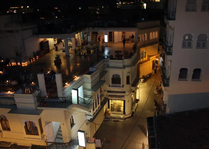 Raj Niwas Hotel Udaipur