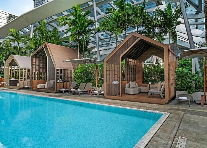 Hotel East Miami