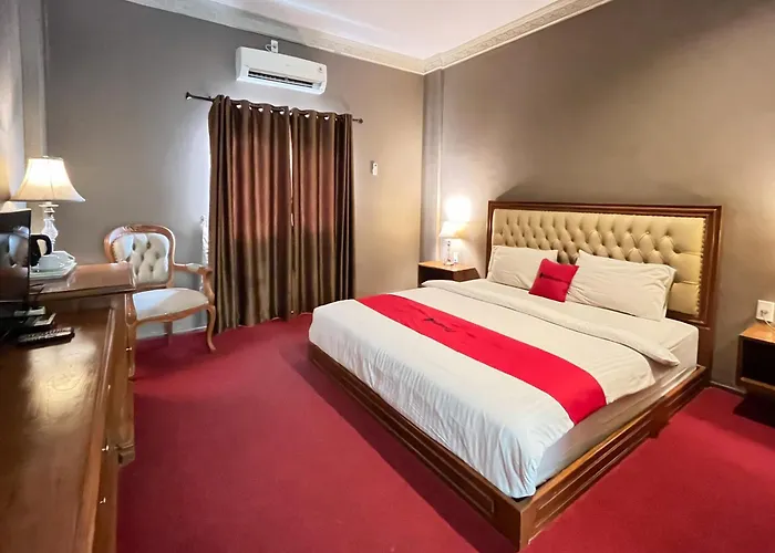 Reddoorz Premium Syariah At Mutiara Hijau Suites Medan