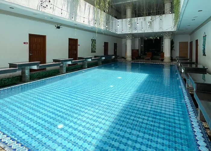 Reddoorz Premium Syariah At Mutiara Hijau Suites Medan