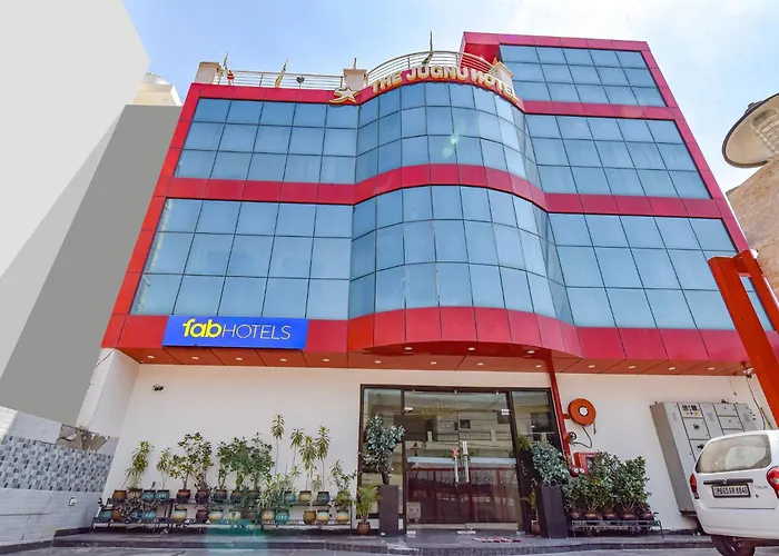 Fabhotel Jugnu Chandigarh