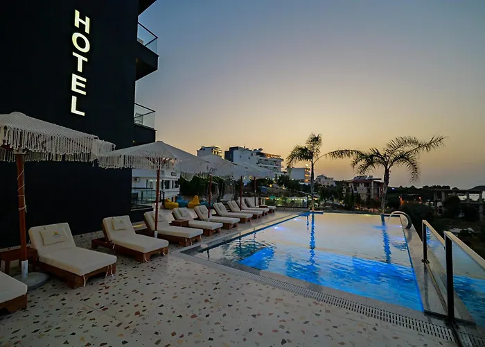 Sunlight Hotel Ksamil